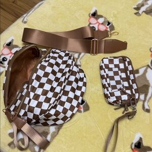 Elegant Checkered Crossbody Bag Set